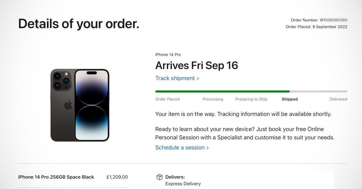 Apple Store iPhone 14 orders now shipped